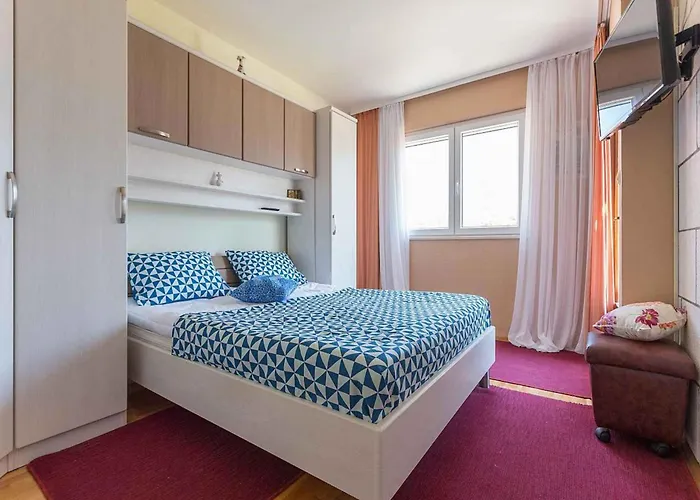 With Pool In - Dubrovnik 54496 *